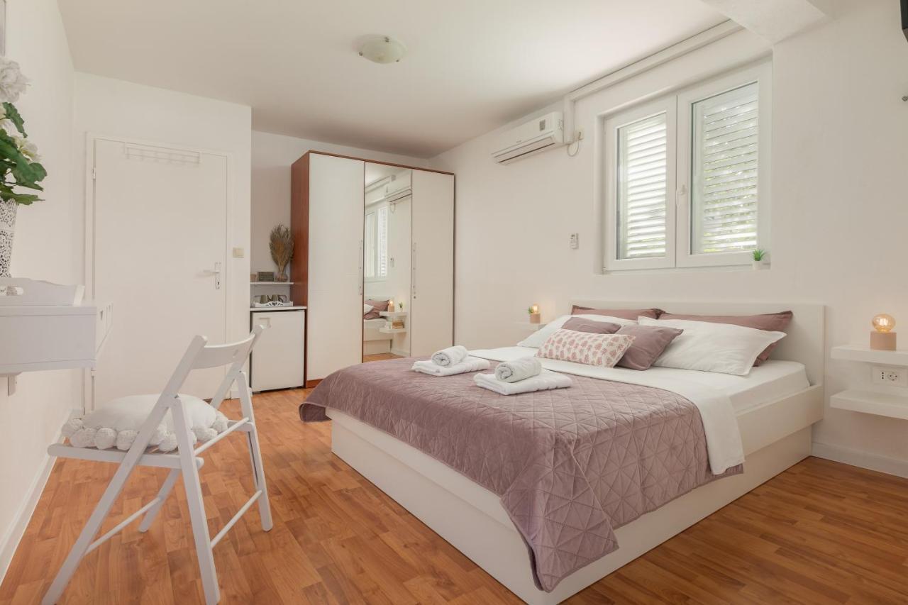 Apartments & Rooms Joy Of Life In מאקרסקה מראה חיצוני תמונה