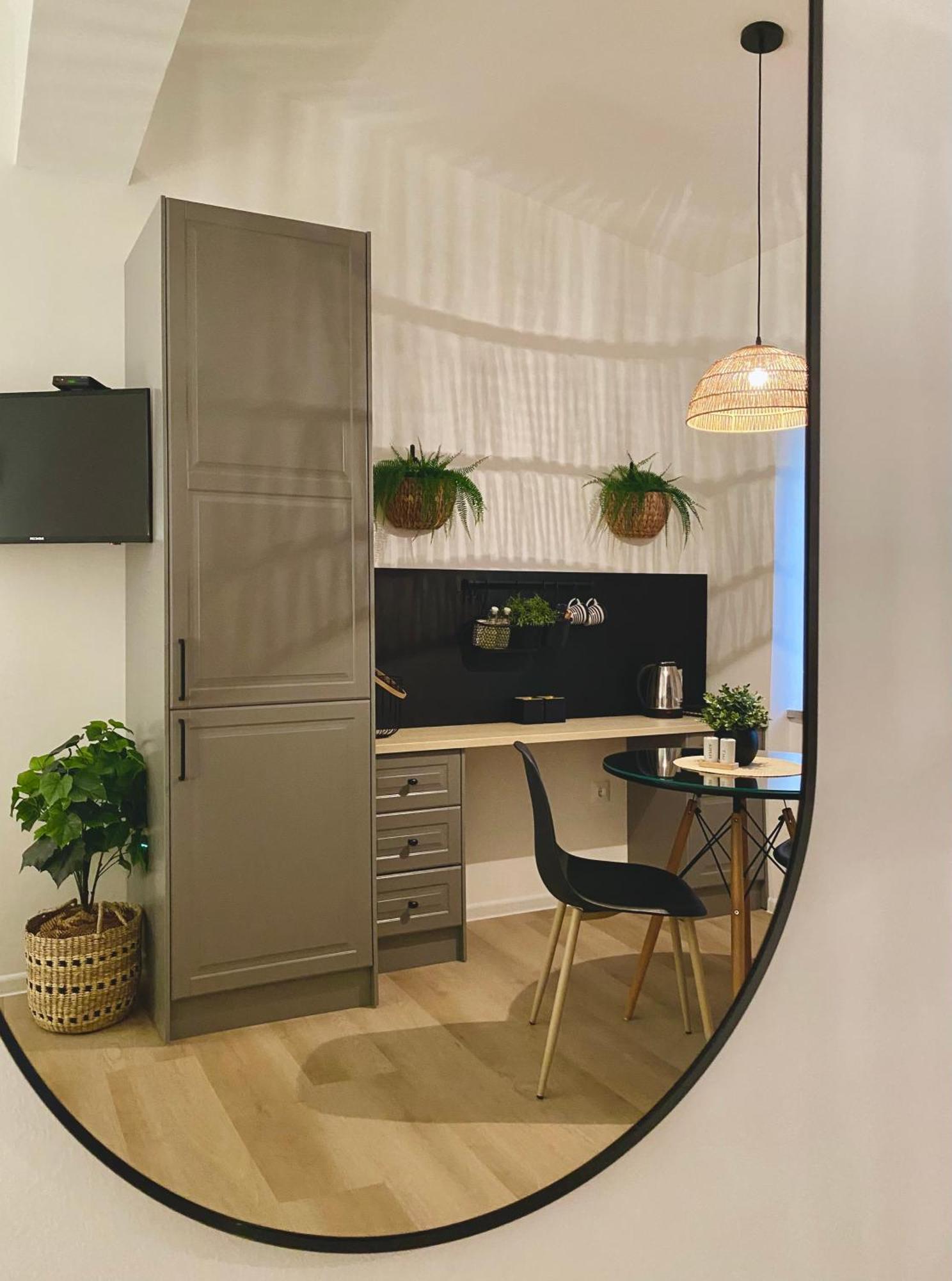 Apartments & Rooms Joy Of Life In מאקרסקה מראה חיצוני תמונה